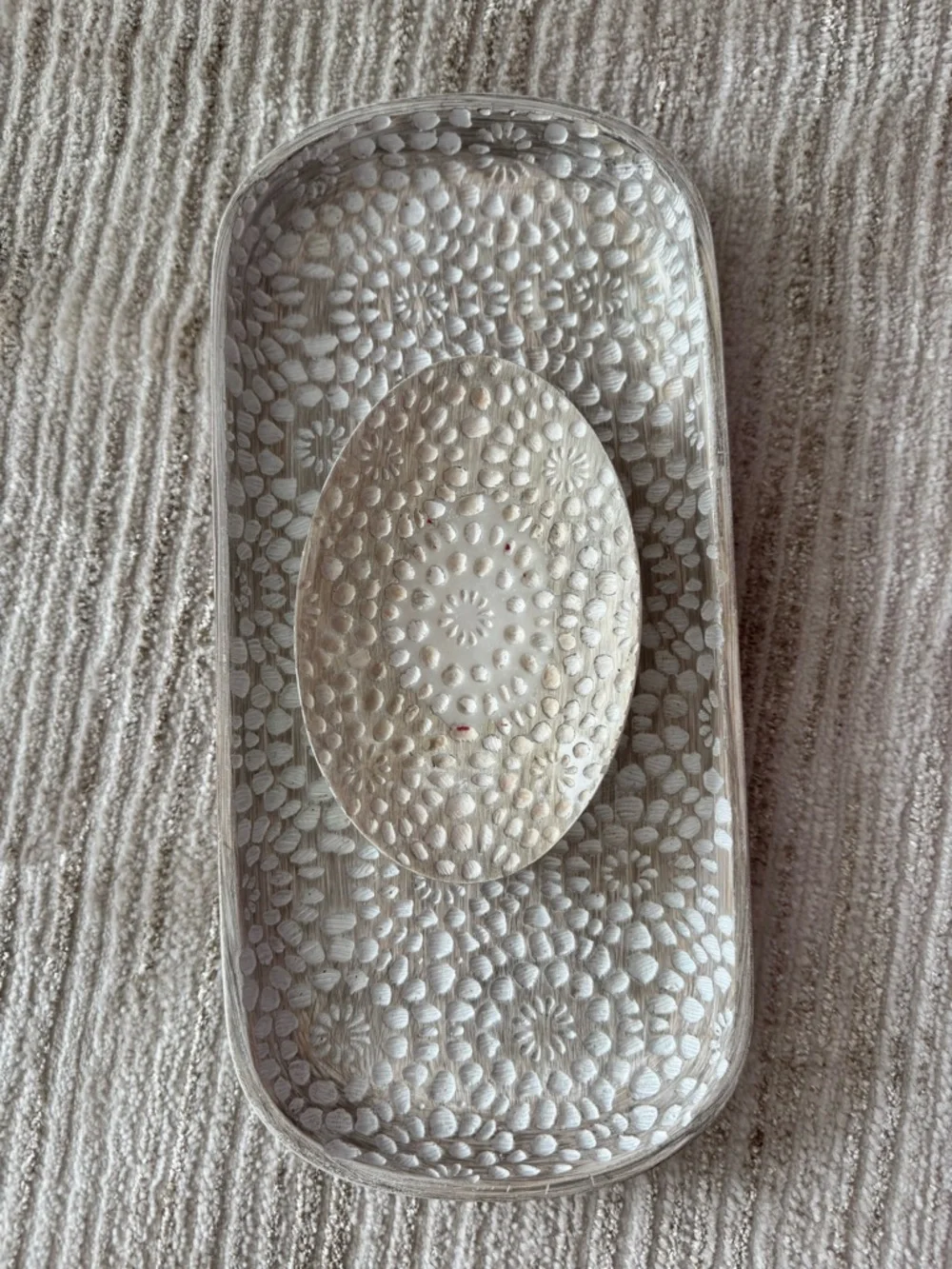 Embossed Decorative Tray Set in Pearl White